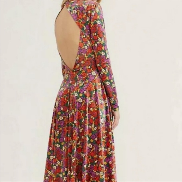 Free People - Picture 4 of 10